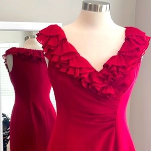 Evan Picone Red Dress with pleated ruffle neck bottom slit Sz 6 Great Condition